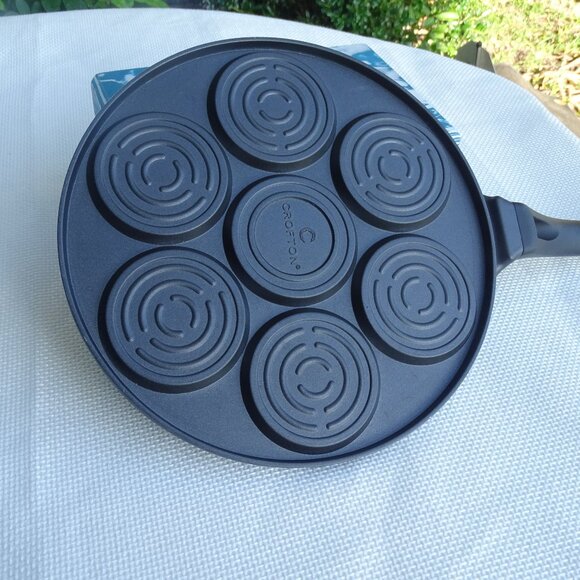 Crofton Silver Dollar Pancake Griddle Never Used - Picture 4 of 5